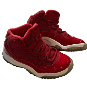 Nike Air Jordan 11C Kids Red Athletic Basketball Running Shoes Sporty Kinder